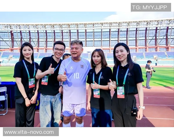 香港足球明星队31展现风采助力青少年足球发展与交流活动